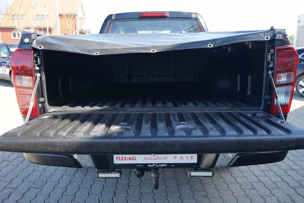 Isuzu D-Max 1.9 Space Cab.Custom 4WD Klima Tempomat DA 11/2019-photo-7
