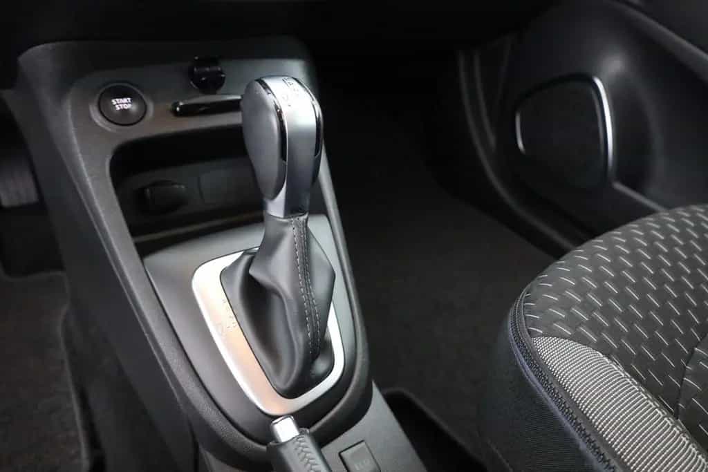 Renault Captur 1.2 TCe Intens Aut. Navi Tempomat PDC DAB 11/2018-photo-12