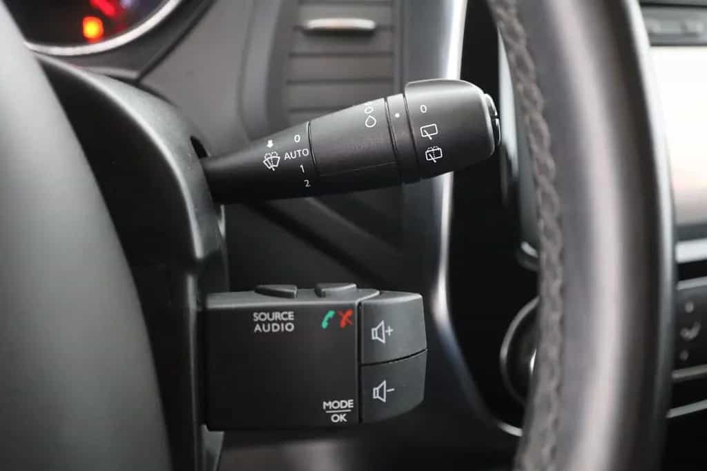 Renault Captur 1.2 TCe Intens Aut. Navi Tempomat PDC DAB 11/2018-photo-18