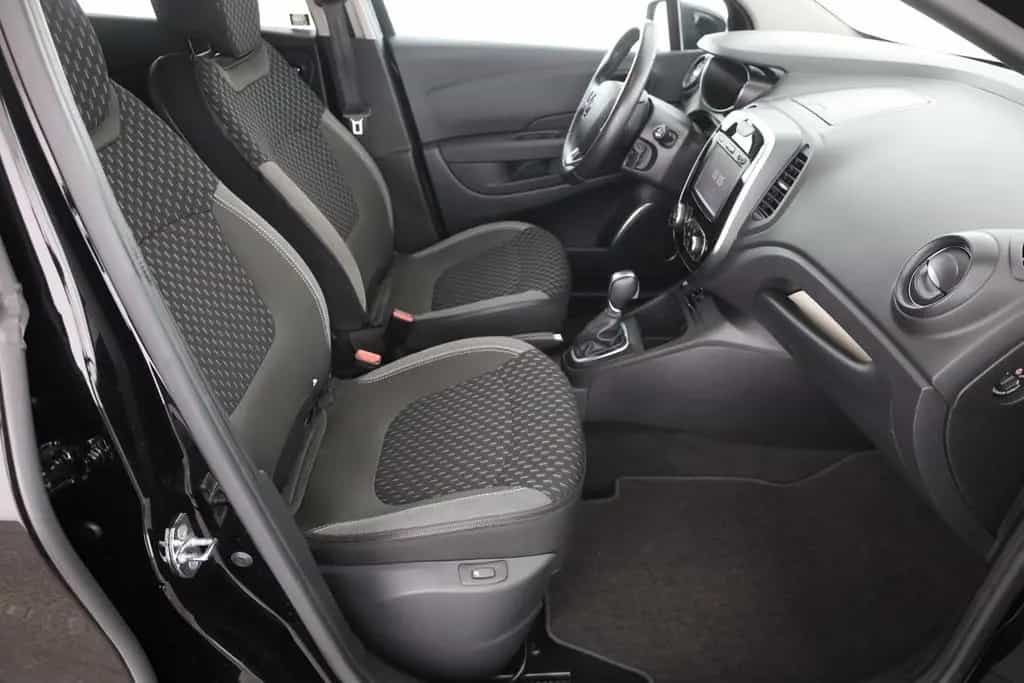 Renault Captur 1.2 TCe Intens Aut. Navi Tempomat PDC DAB 11/2018-photo-22