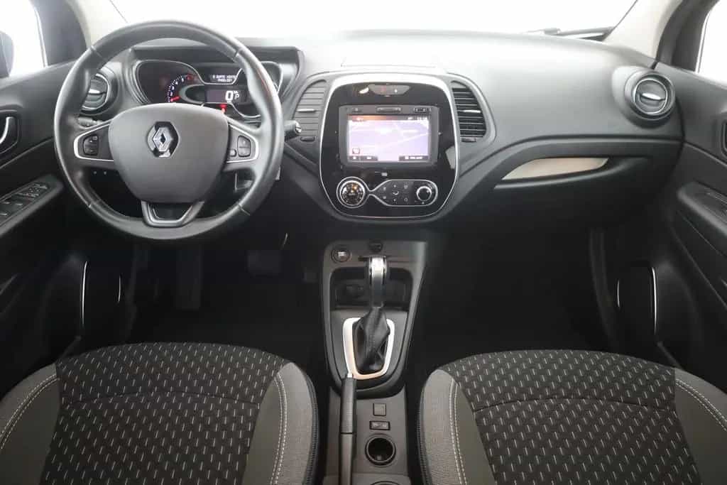 Renault Captur 1.2 TCe Intens Aut. Navi Tempomat PDC DAB 11/2018-photo-8