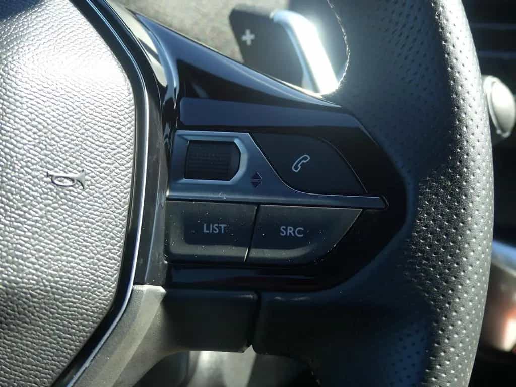 Peugeot 3008 1.6 Allure GT-Line LED Navi Virtual Cockpit 05/2018-photo-22