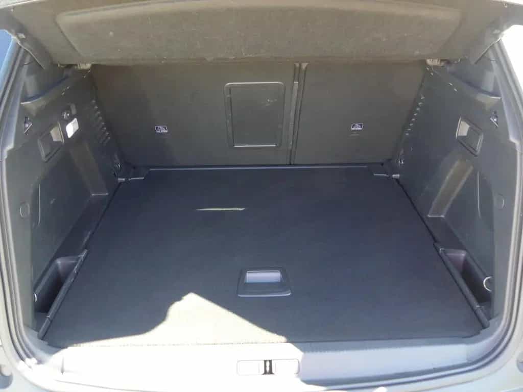 Peugeot 3008 1.6 Allure GT-Line LED Navi Virtual Cockpit 05/2018-photo-36