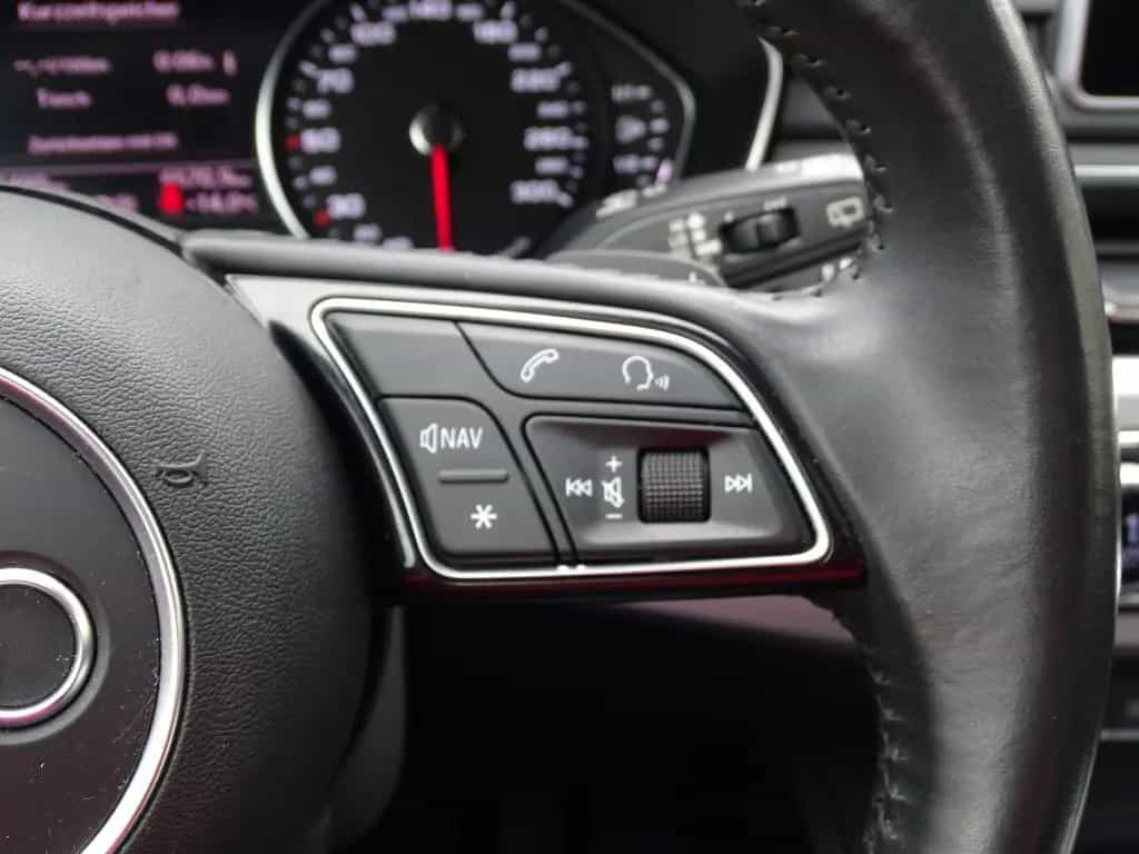 Audi A4 Avant 35 TDI sport S-tronic Navi Panorama AHK 01/2019-photo-21