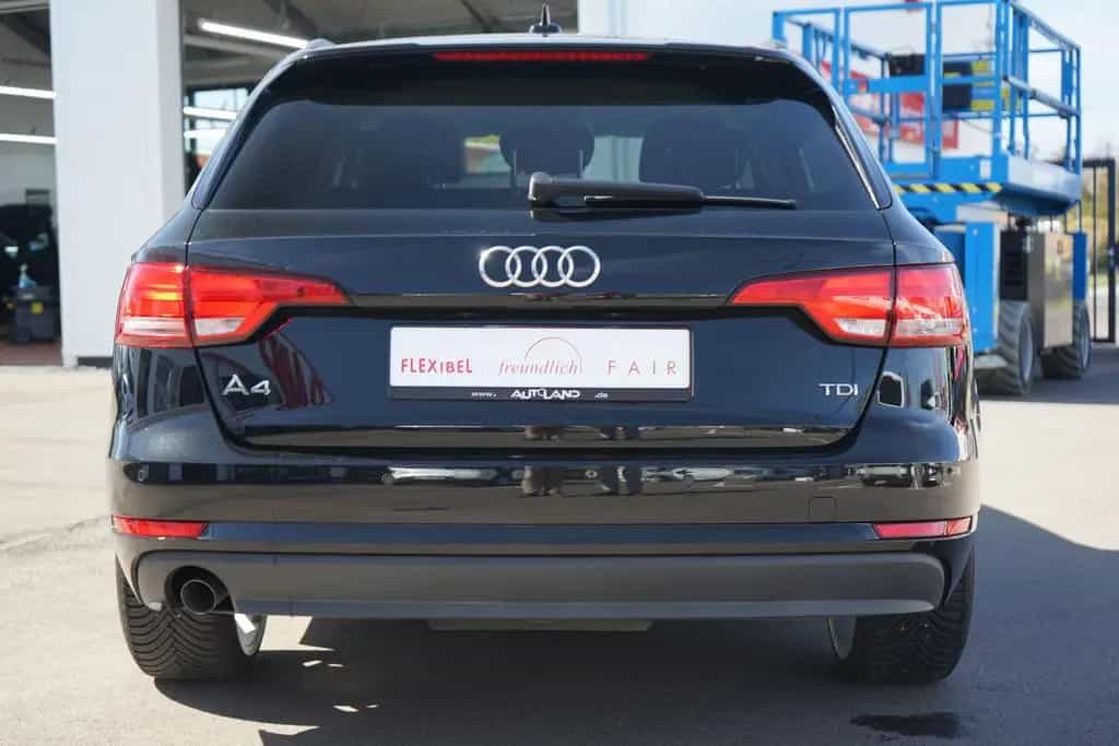 Audi A4 2.0 TDI Avant Bi-Xenon Navi Tempomat PDC DAB 10/2017-photo-16