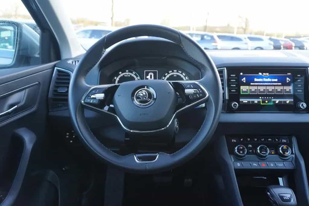 Skoda Karoq 1.5 TSI Clever DSG LED SmartLink Tempomat 11/2021-photo-13