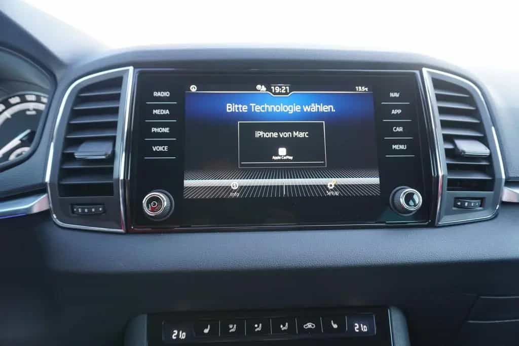 Skoda Karoq 1.5 TSI Clever DSG LED SmartLink Tempomat 11/2021-photo-25