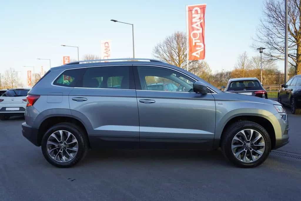 Skoda Karoq 1.5 TSI Clever DSG LED SmartLink Tempomat 11/2021-photo-3
