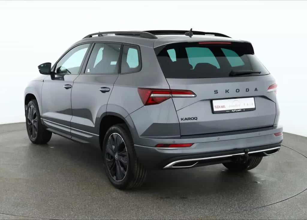 Skoda Karoq Sportline 1.5 TSI DSG Matrix ACC AHK Pano 03/2026-photo-2