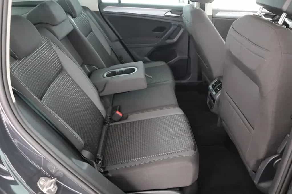 Volkswagen Tiguan 1.5 TSI LED ACC Navi Sitzheizung PDC AHK 11/2022-photo-23