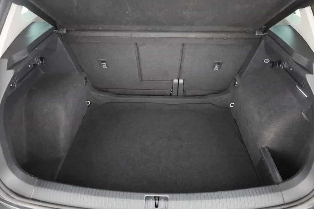 Volkswagen Tiguan 1.5 TSI LED ACC Navi Sitzheizung PDC AHK 11/2022-photo-24