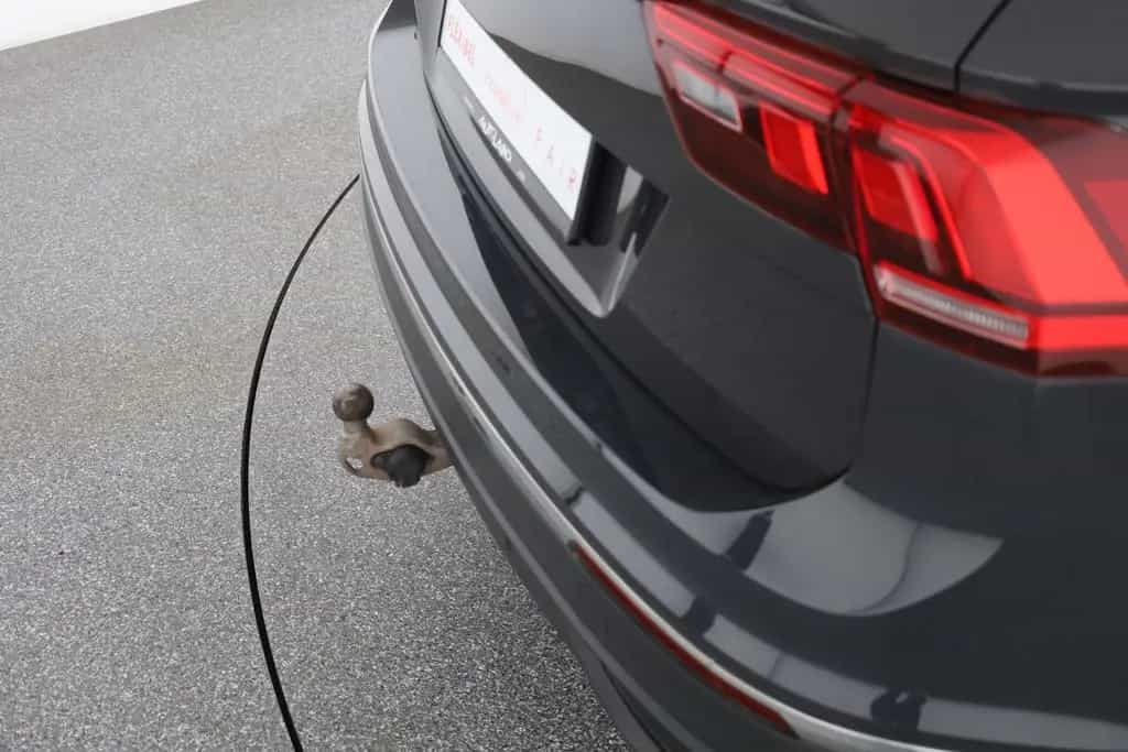 Volkswagen Tiguan 1.5 TSI LED ACC Navi Sitzheizung PDC AHK 11/2022-photo-27