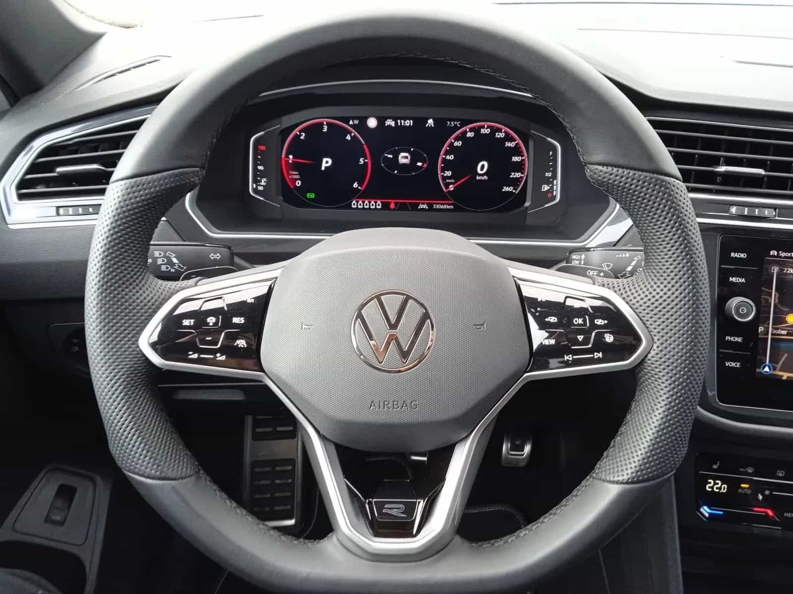 Volkswagen Tiguan Allspace 12/2024-photo-11