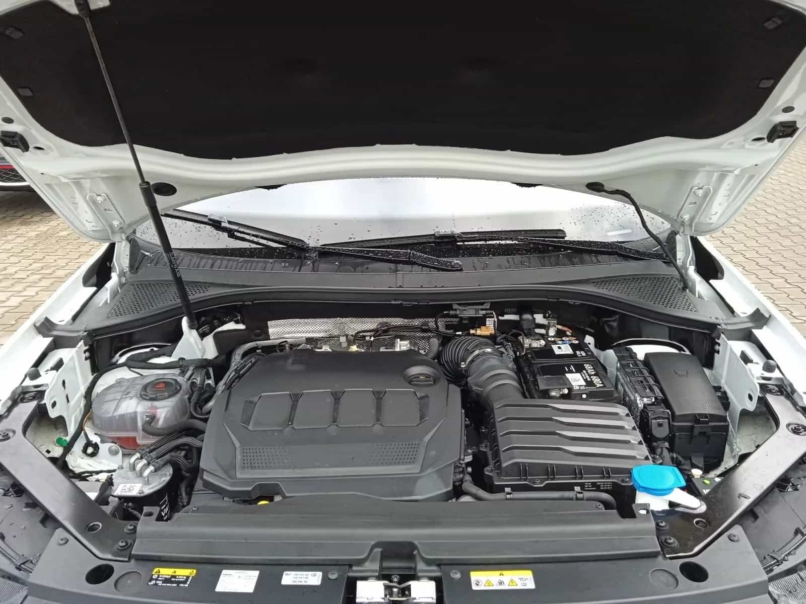Volkswagen Tiguan Allspace 12/2024-photo-9