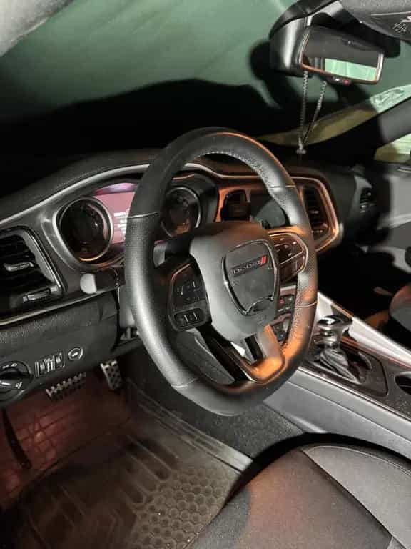 Dodge Challenger 05/2021-photo-4