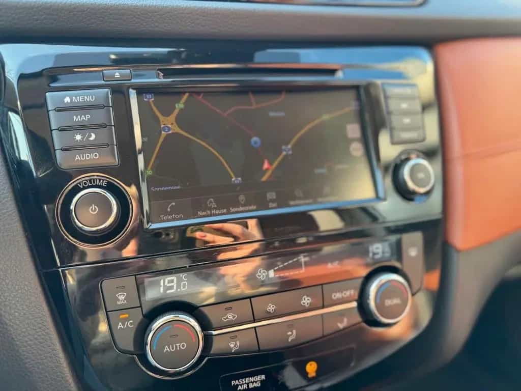 Nissan X-Trail Tekna *7-SITZER/LEDER/1.HAND/PANO* 02/2022-photo-13