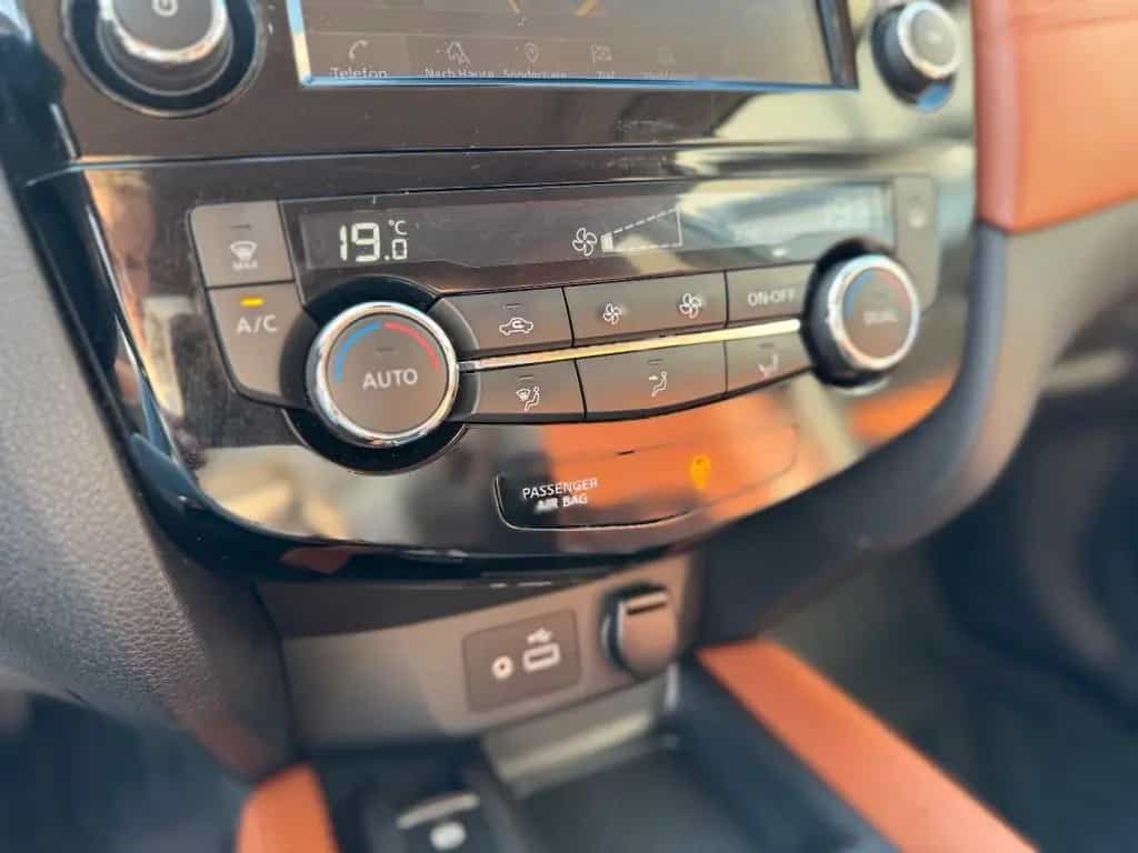 Nissan X-Trail Tekna *7-SITZER/LEDER/1.HAND/PANO* 02/2022-photo-17
