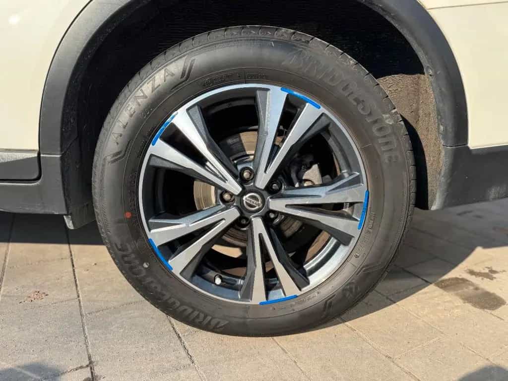 Nissan X-Trail Tekna *7-SITZER/LEDER/1.HAND/PANO* 02/2022-photo-6