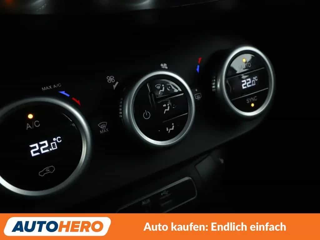 Fiat 500X 1.4 Cross *CAM*TEMPO*SHZ*LHZ*ALU*KLIMA* 04/2016-photo-22