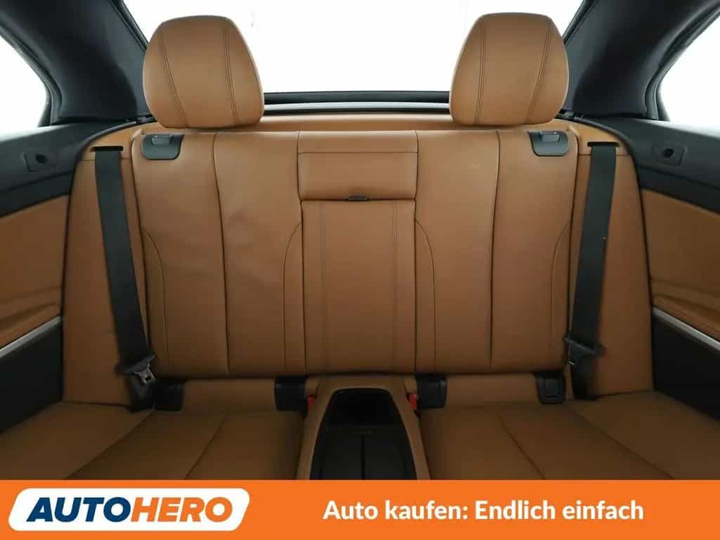 BMW 4 Series 04/2018-photo-15