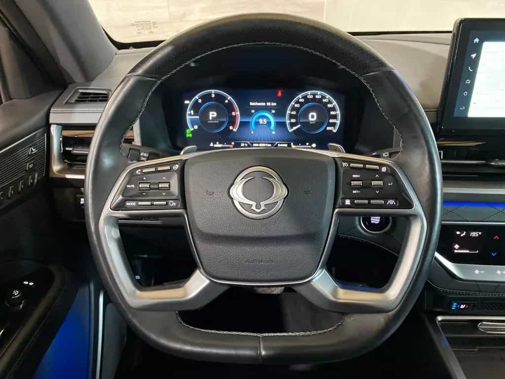 Ssangyong REXTON Sapphire Leder*ACC*360°*AHK 3,5t 09/2023-photo-27
