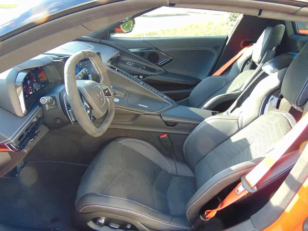 Corvette C8 Cabrio 3LT Europamodell Neuwagen Frontlift 04/2026-photo-3