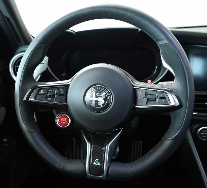 Alfa Romeo Giulia Quadrifoglio 520PS*Facelift*Matrix*ACC 02/2024-photo-10