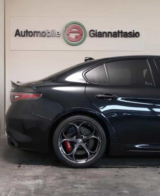 Alfa Romeo Giulia Quadrifoglio 520PS*Facelift*Matrix*ACC 02/2024-photo-29