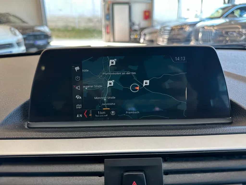 BMW 118 i *Klima*PDC*Navi*Sitzh*Klimaautomatik* 06/2019-photo-12