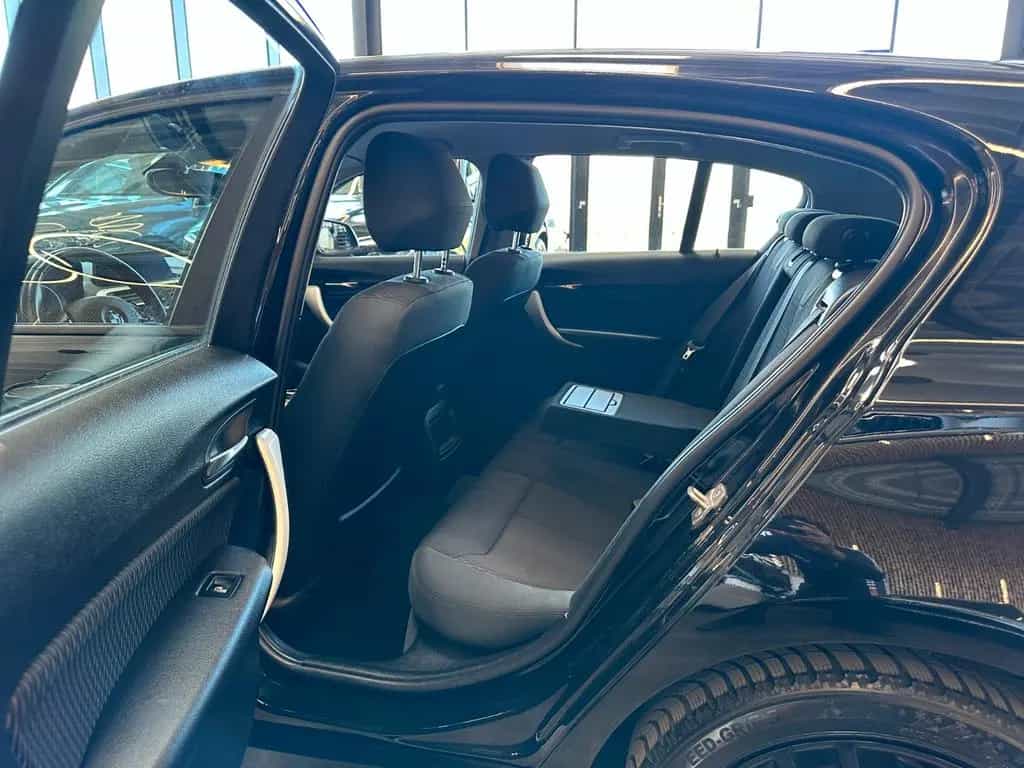 BMW 118 i *Klima*PDC*Navi*Sitzh*Klimaautomatik* 06/2019-photo-45