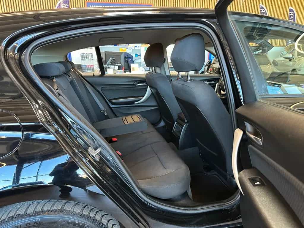 BMW 118 i *Klima*PDC*Navi*Sitzh*Klimaautomatik* 06/2019-photo-47