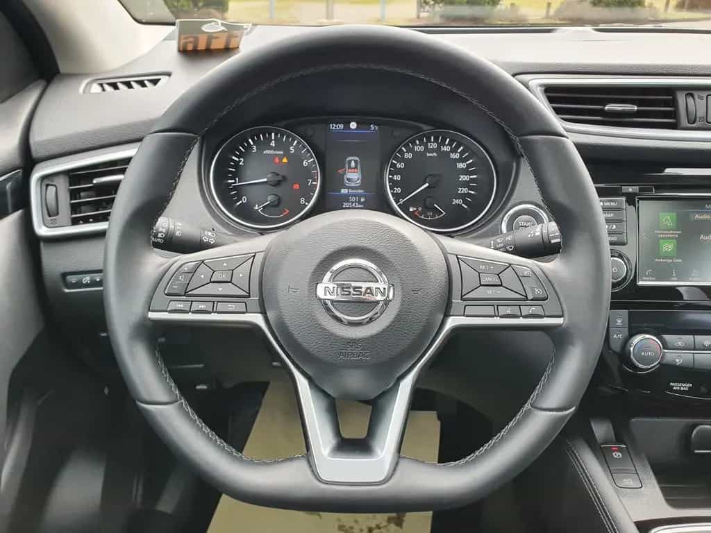 Nissan Qashqai 1.3 DIG-T 140 PS 6MT ZAMA 4x2 DISIGN P. 03/2021-photo-13