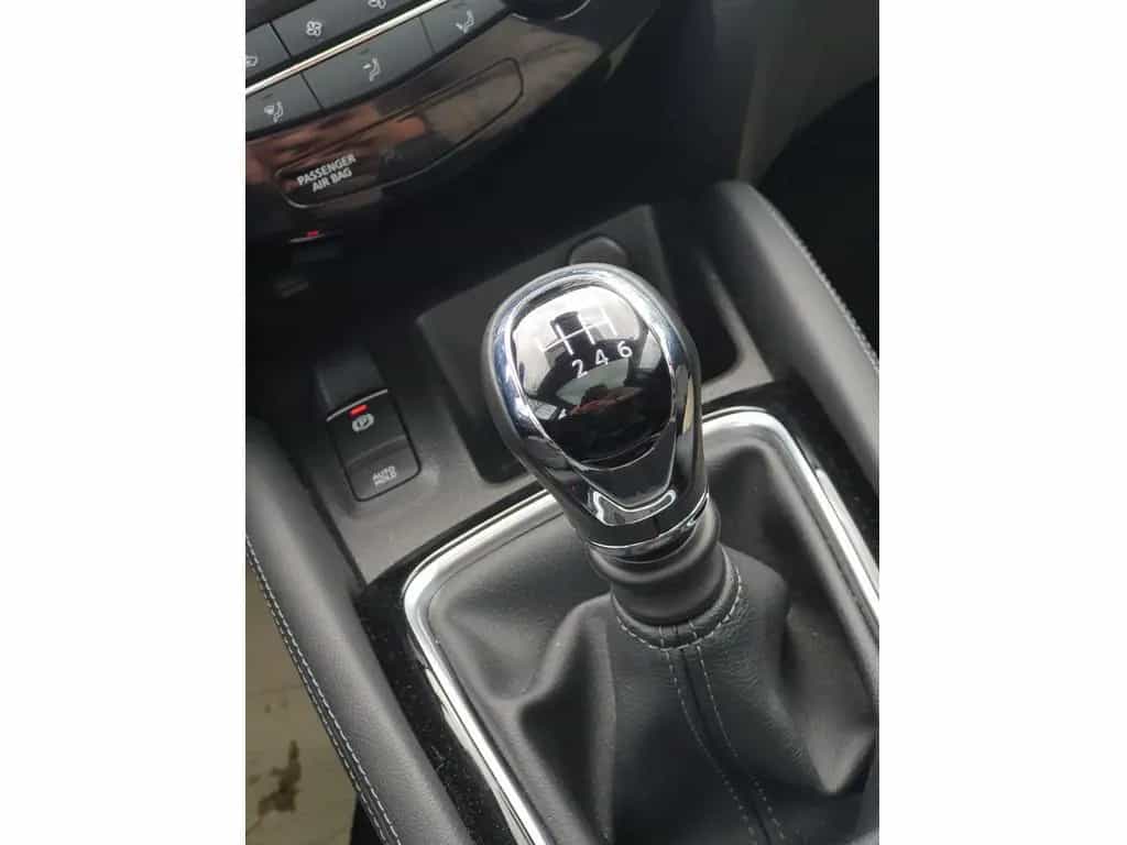 Nissan Qashqai 1.3 DIG-T 140 PS 6MT ZAMA 4x2 DISIGN P. 03/2021-photo-16