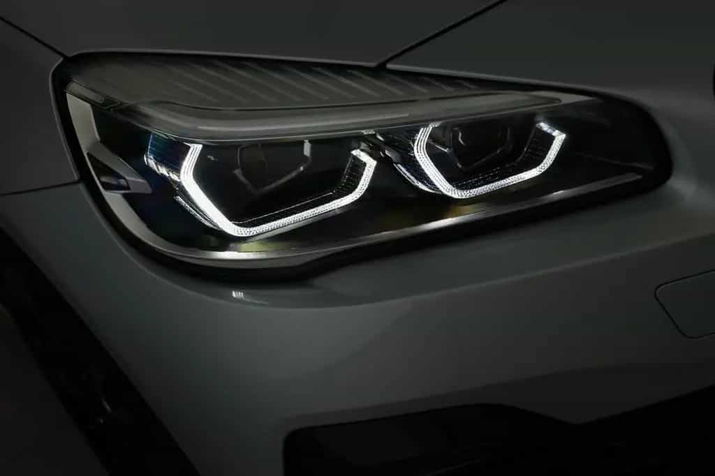 BMW 2 Series 218i Active Tourer Sport Line LED PANO HUD 17" 02/2019-photo-7