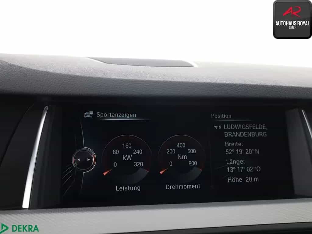BMW M550 d T xDrive SHADOW FOND-TV,SOFTCLOSE,360G,SH 04/2016-photo-18