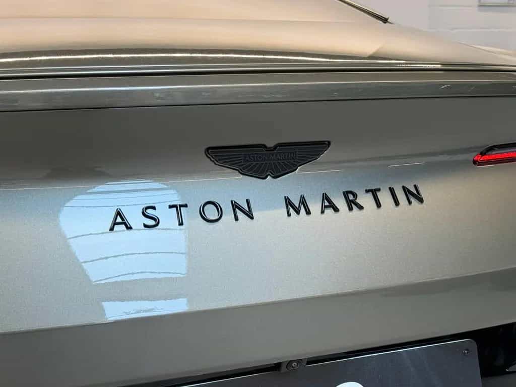 Aston Martin DB12 Coupe | Aston Martin Brussels null-photo-12