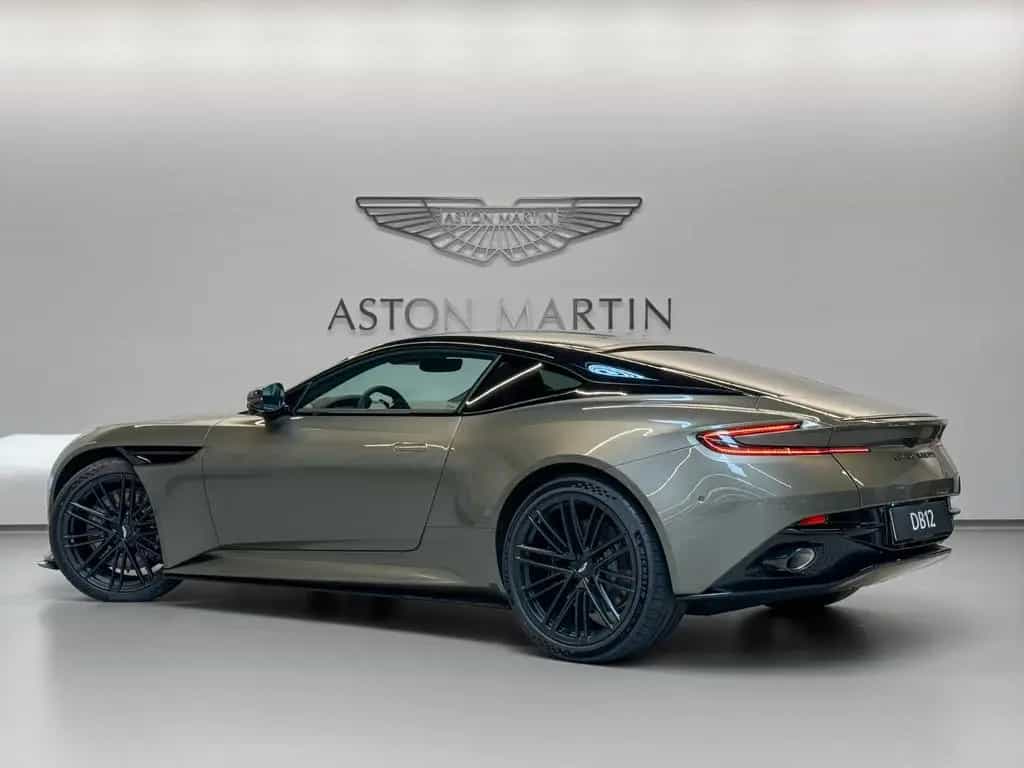 Aston Martin DB12 Coupe | Aston Martin Brussels null-photo-4