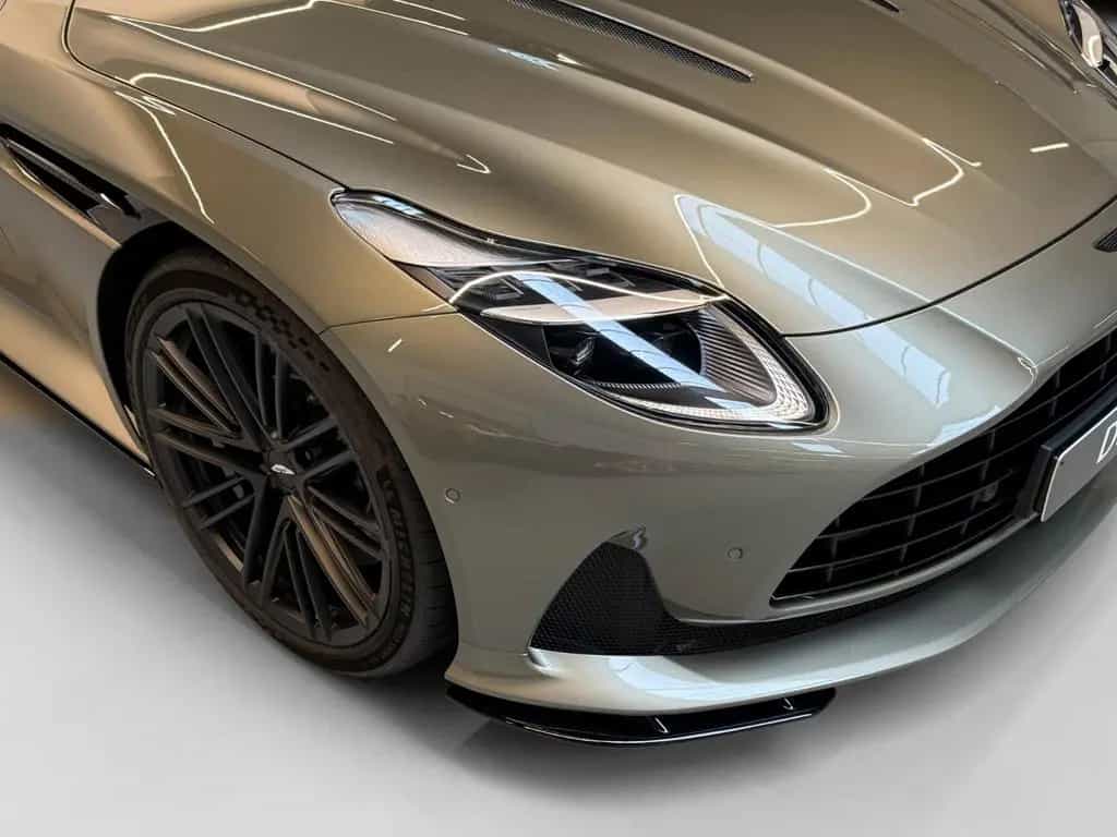 Aston Martin DB12 Coupe | Aston Martin Brussels null-photo-6