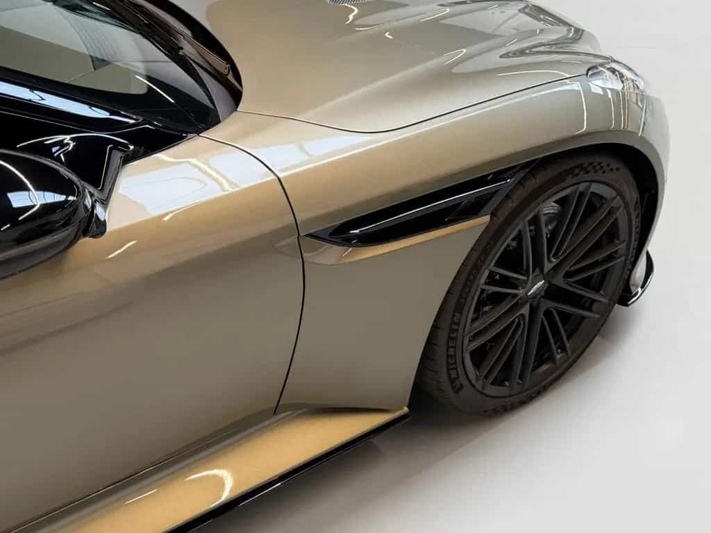 Aston Martin DB12 Coupe | Aston Martin Brussels null-photo-8