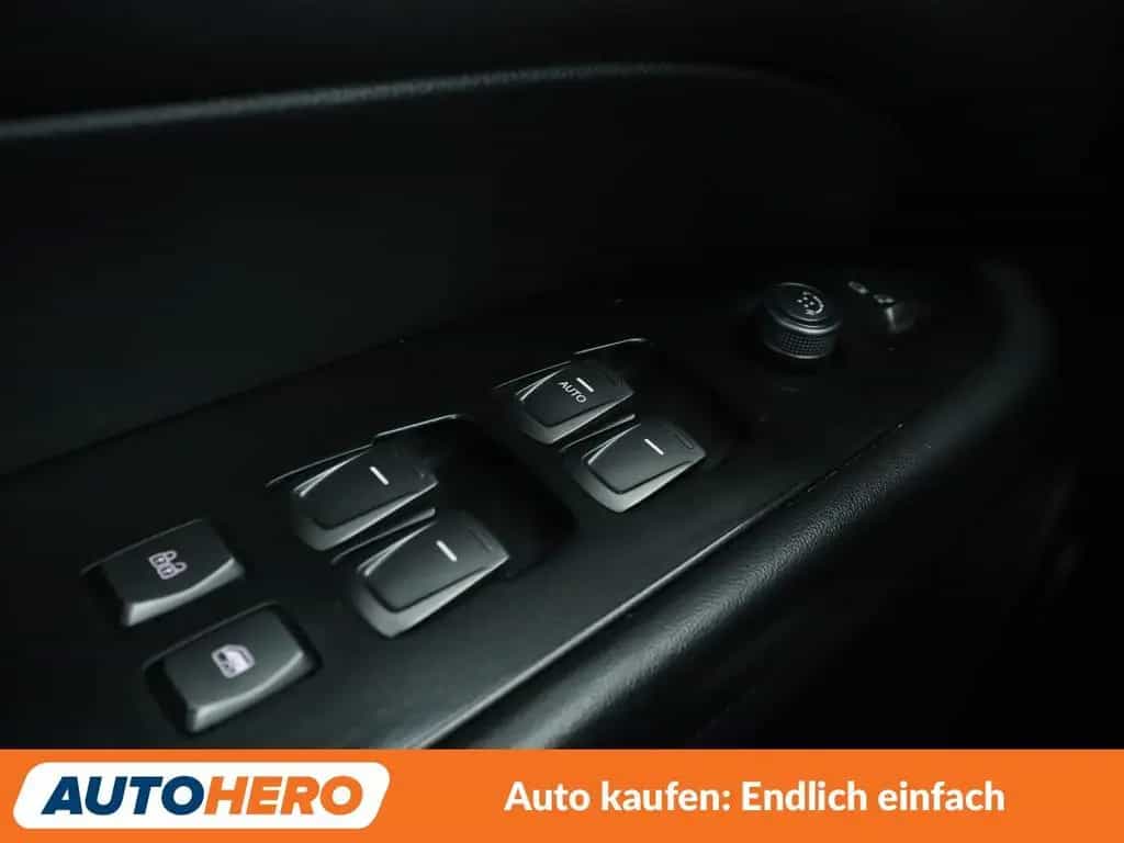 Ssangyong Musso Grand 2.2 TD Black Line 4WD Aut.*NAV*AHK* 10/2023-photo-22