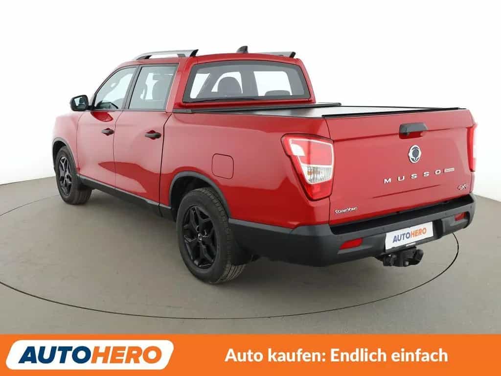 Ssangyong Musso Grand 2.2 TD Black Line 4WD Aut.*NAV*AHK* 10/2023-photo-2