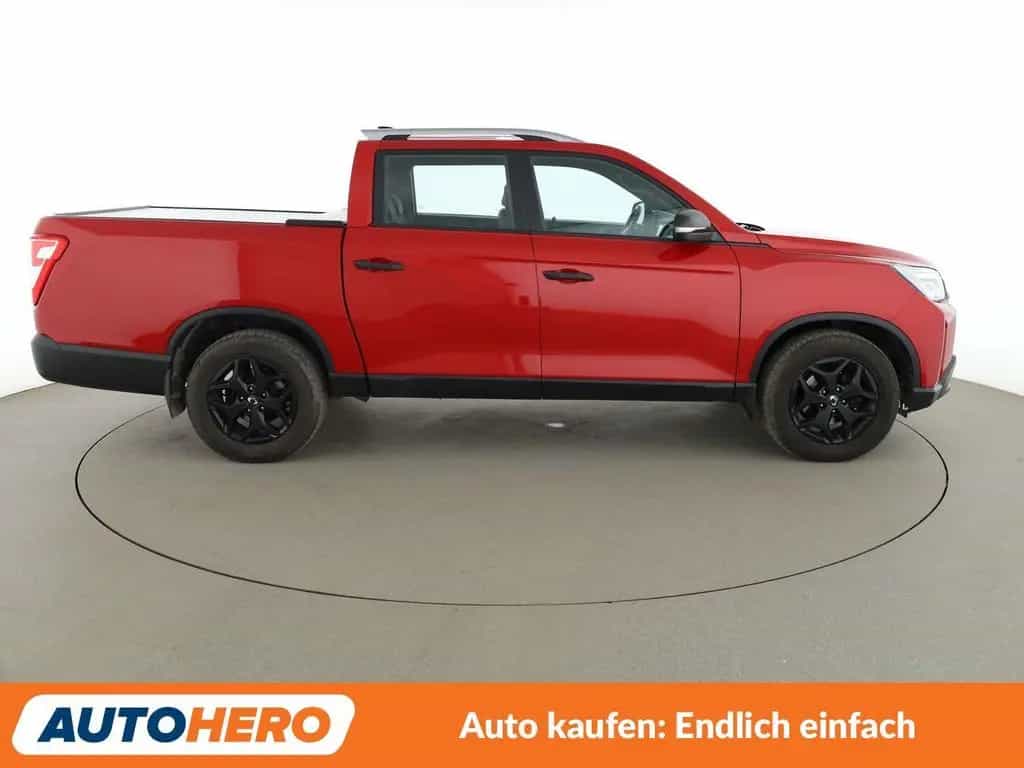 Ssangyong Musso Grand 2.2 TD Black Line 4WD Aut.*NAV*AHK* 10/2023-photo-5