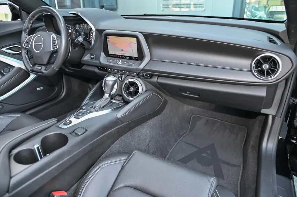 Chevrolet Camaro Cabrio 6.2 V8 10-Gang Aut. *Klappenabgas* 10/2021-photo-10