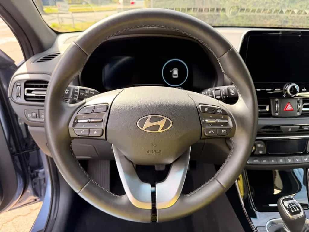 Hyundai i30 Advantage NAVLI LED SPUR KLIMAAUTO KAMERA 03/2025-photo-15