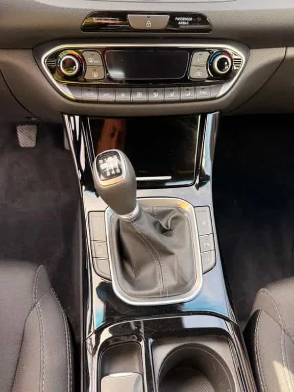 Hyundai i30 Advantage NAVLI LED SPUR KLIMAAUTO KAMERA 03/2025-photo-21