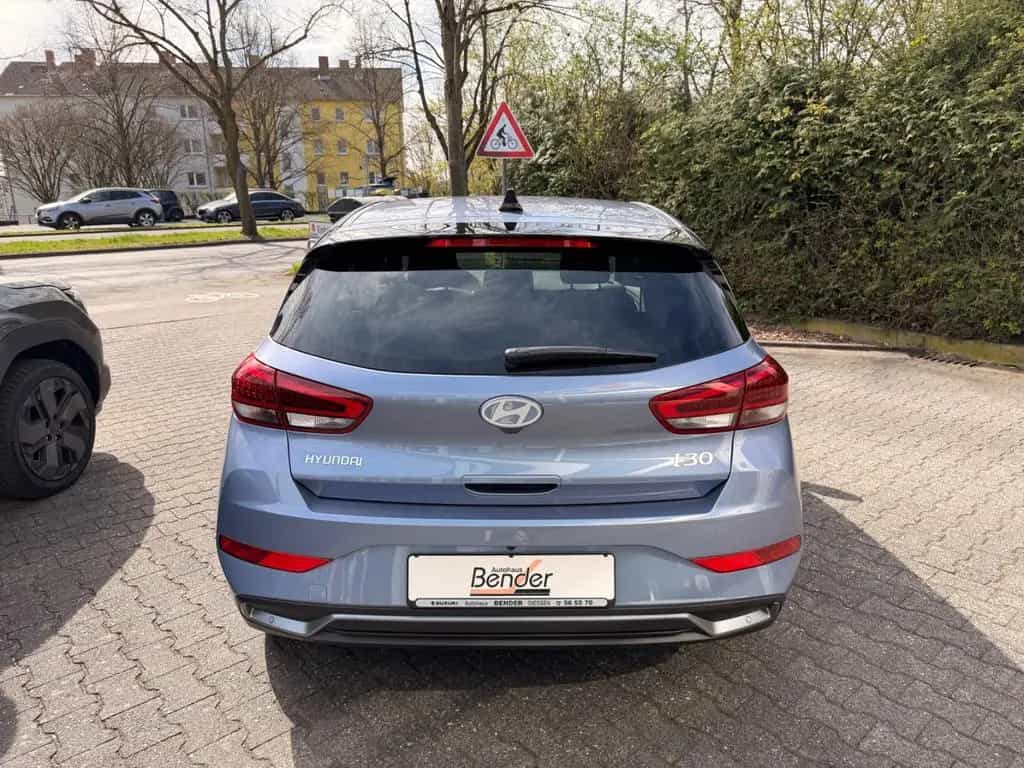 Hyundai i30 Advantage NAVLI LED SPUR KLIMAAUTO KAMERA 03/2025-photo-5