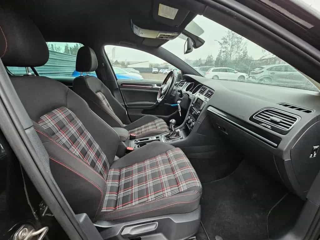 Volkswagen Golf VII 2.0 GTI Performance NAVI XENON PDC SHZ 04/2014-photo-12