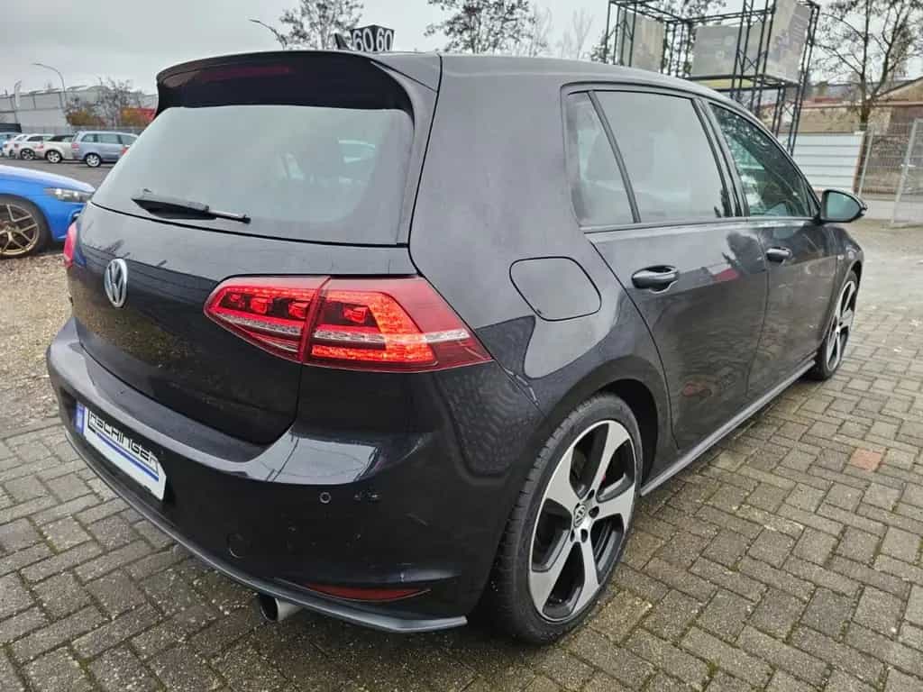 Volkswagen Golf VII 2.0 GTI Performance NAVI XENON PDC SHZ 04/2014-photo-3