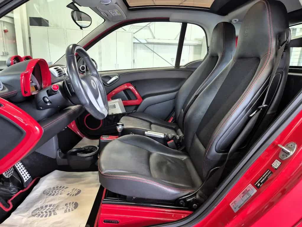 Smart ForTwo coupe Brabus Xclusive Red Edtion 09/2014-photo-11