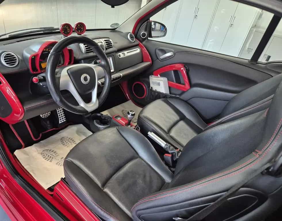 Smart ForTwo coupe Brabus Xclusive Red Edtion 09/2014-photo-12